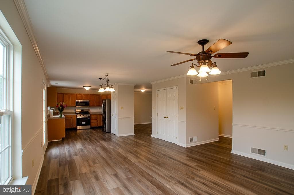 107 Peregrine Lane photo 12