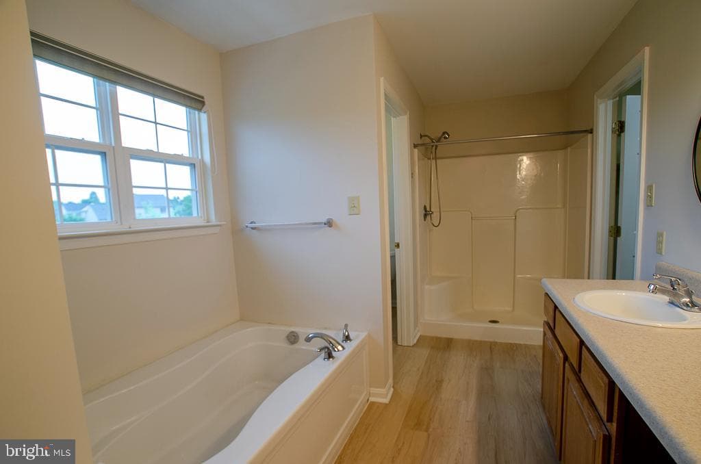 107 Peregrine Lane photo 28