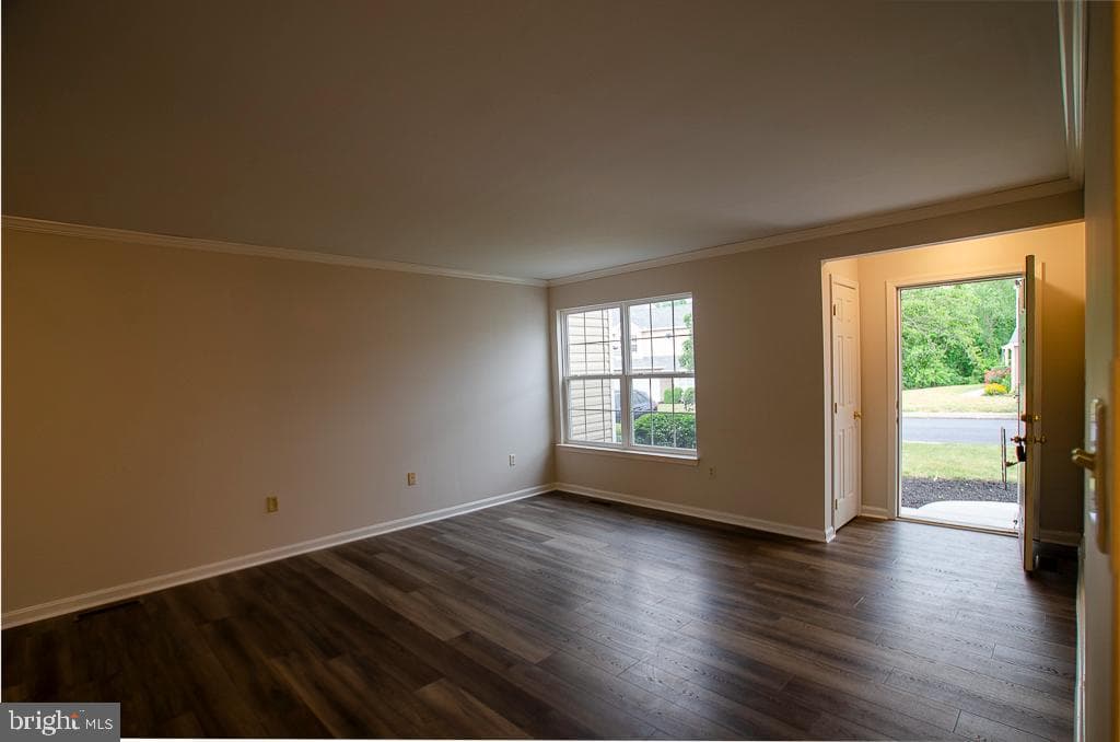 107 Peregrine Lane photo 5