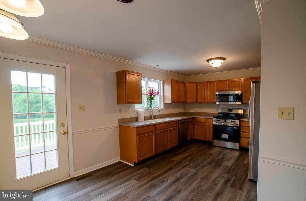 107 Peregrine Lane photo 7