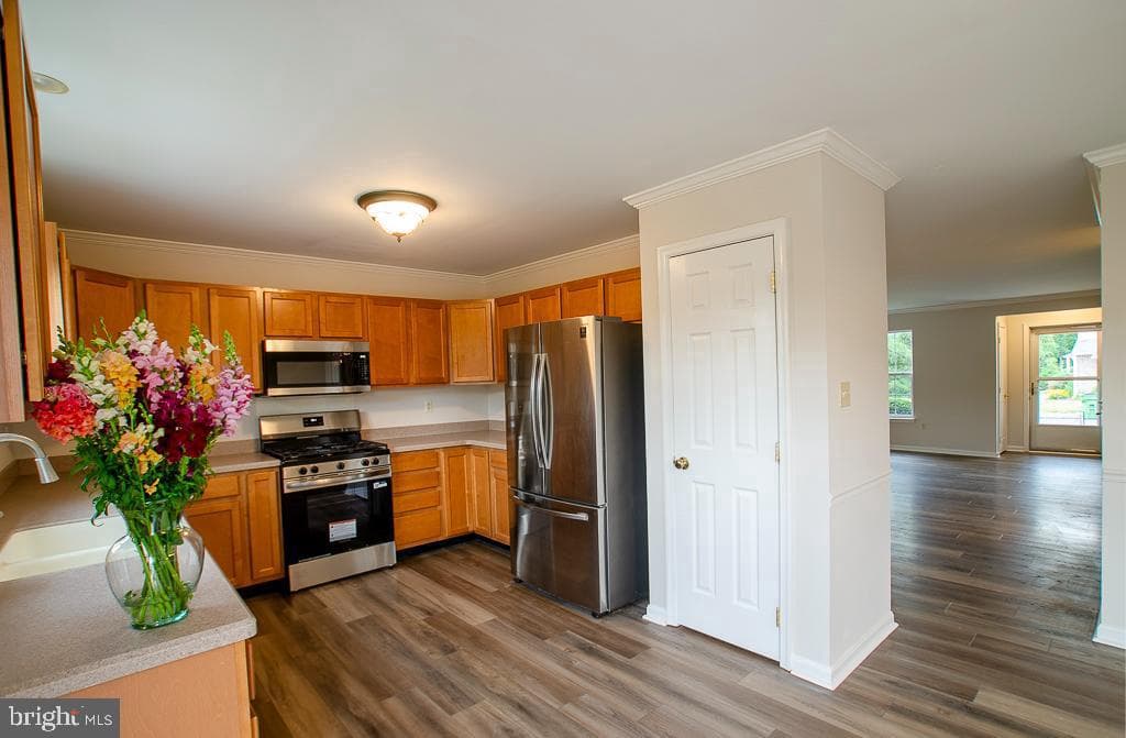 107 Peregrine Lane photo 8