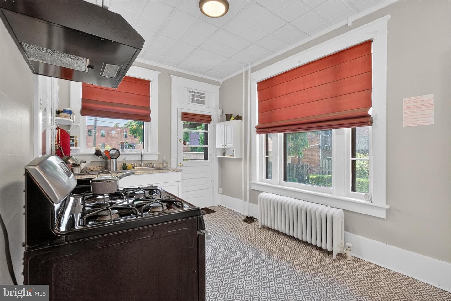 1222 Green Street photo 8