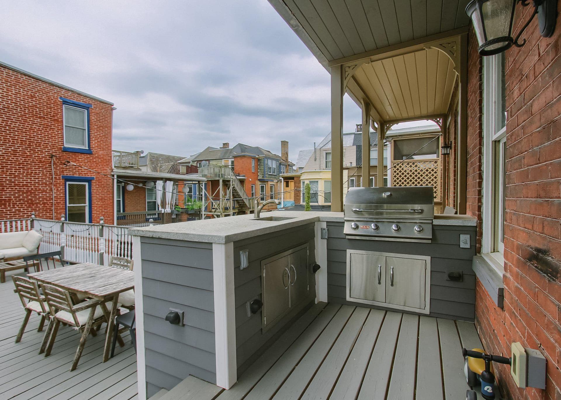 205 Harris Street photo 24