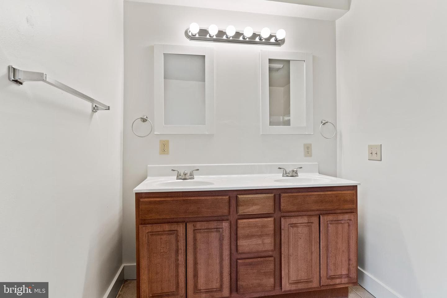 2213 Penn Street photo 19
