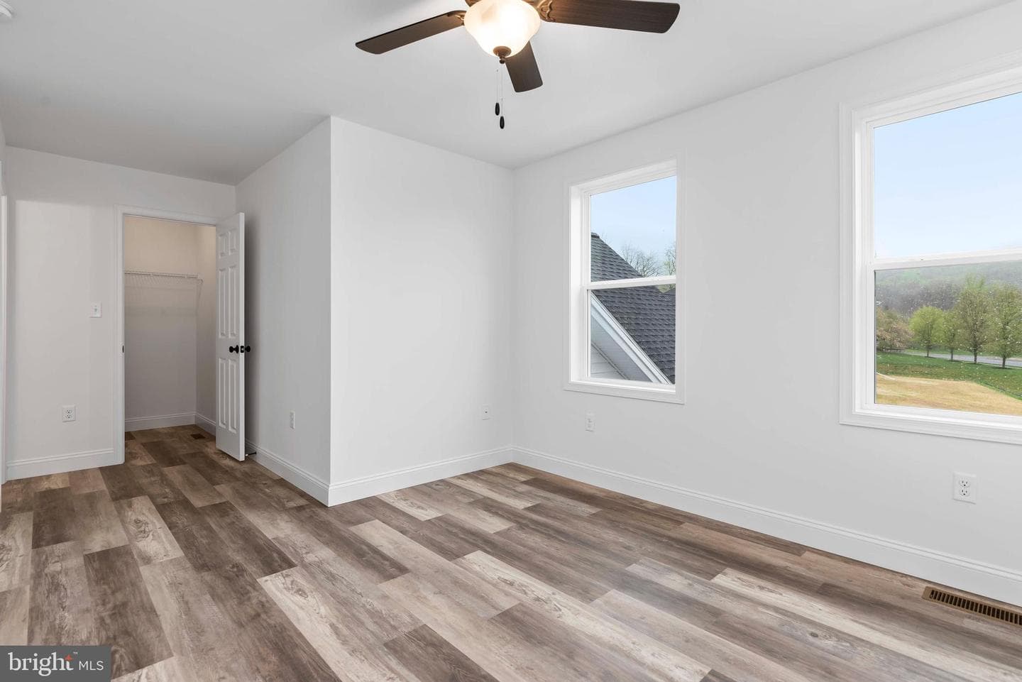 109 Elena Drive photo 15