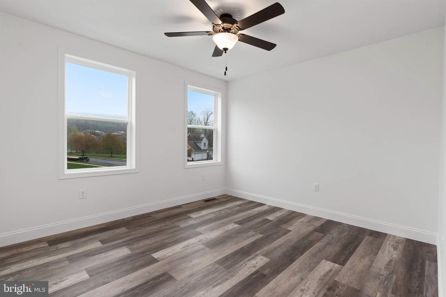 109 Elena Drive photo 16