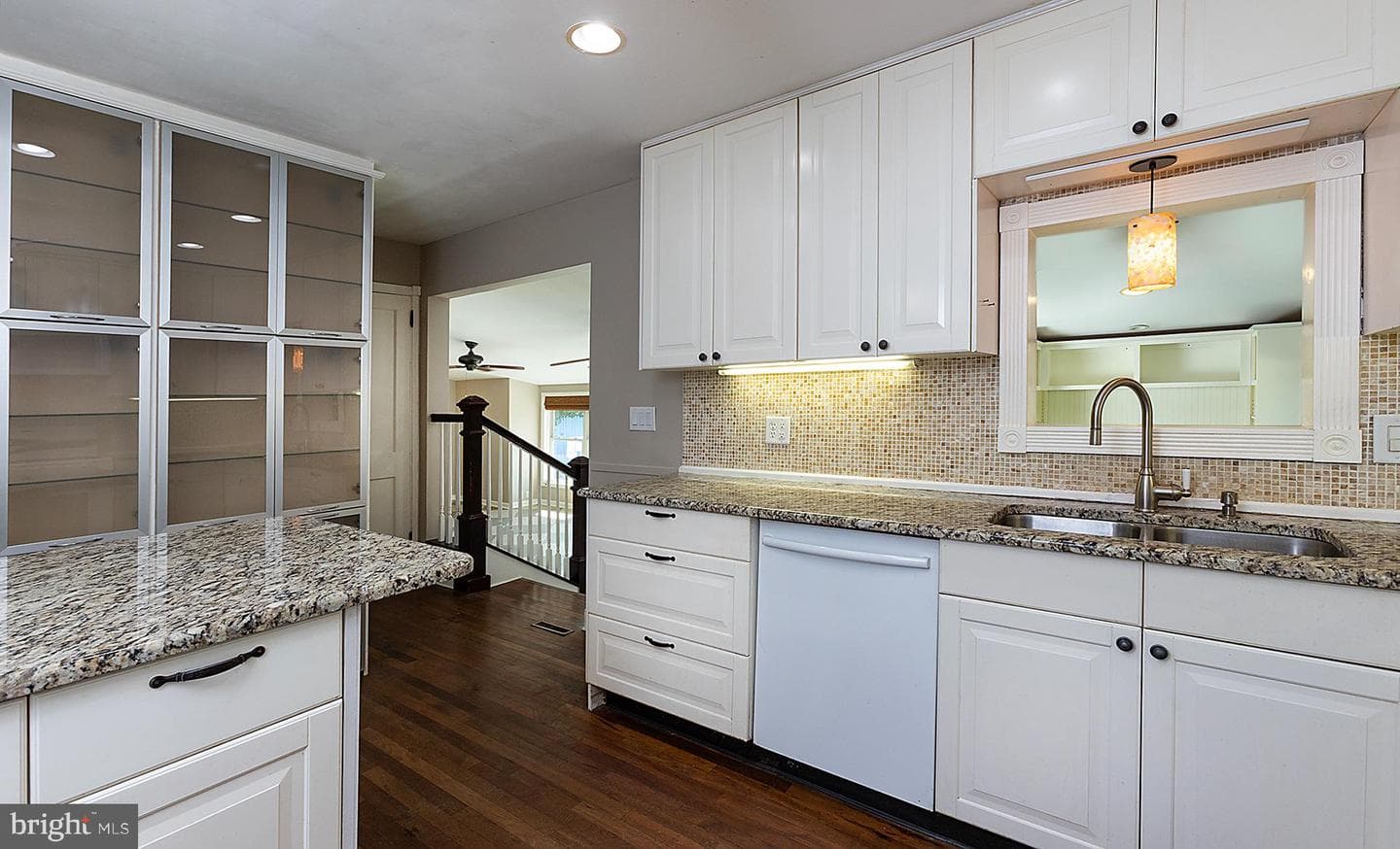 171 S Hanover Street photo 12