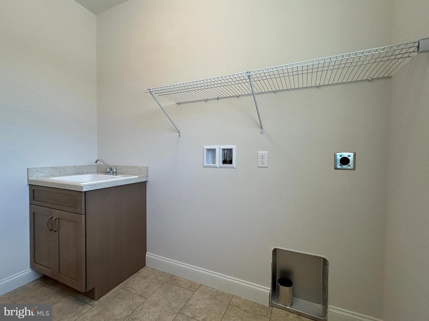 118 Foxglove Drive photo 31