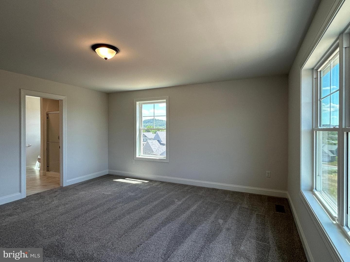 118 Foxglove Drive photo 36