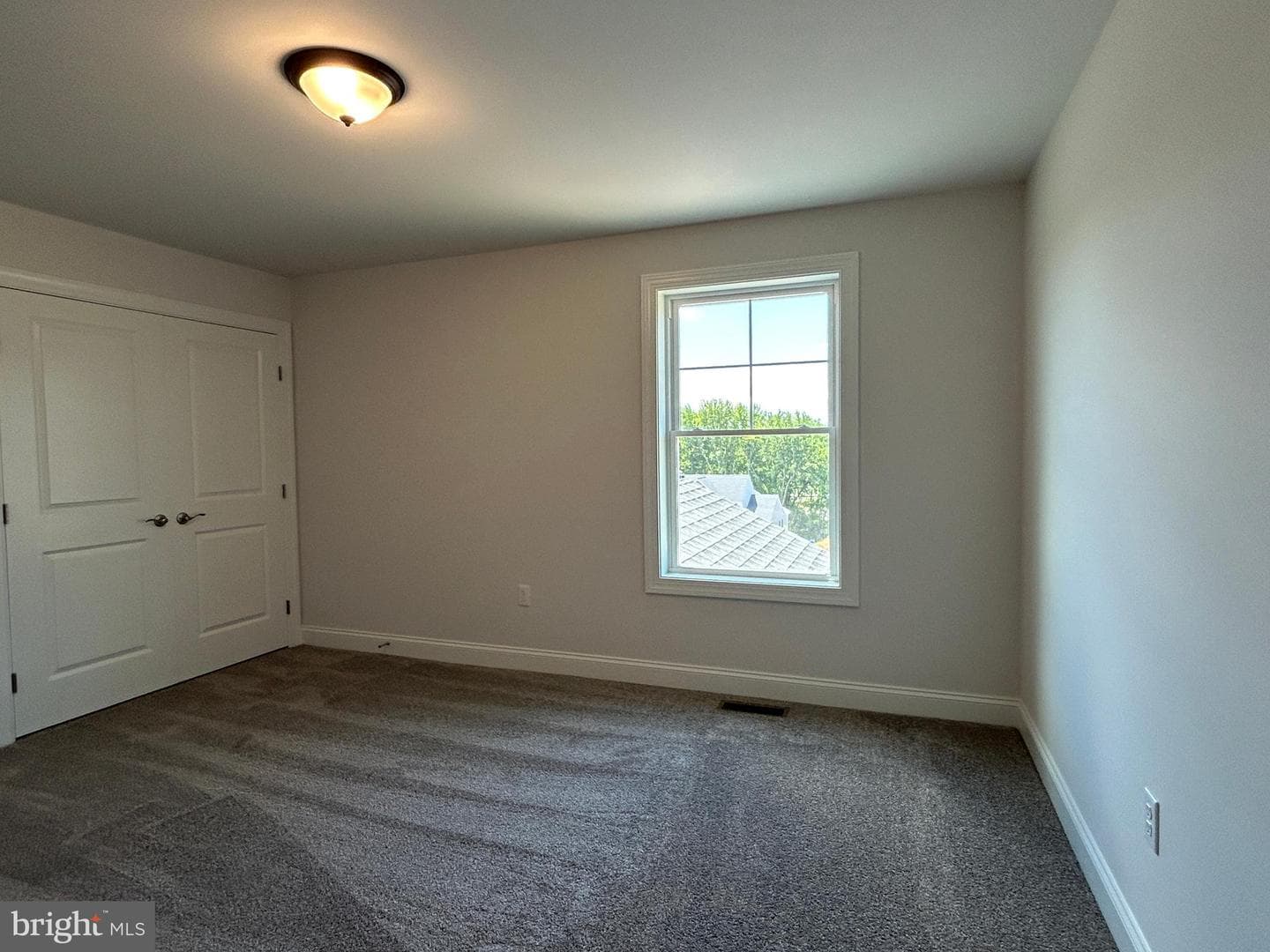 118 Foxglove Drive photo 44