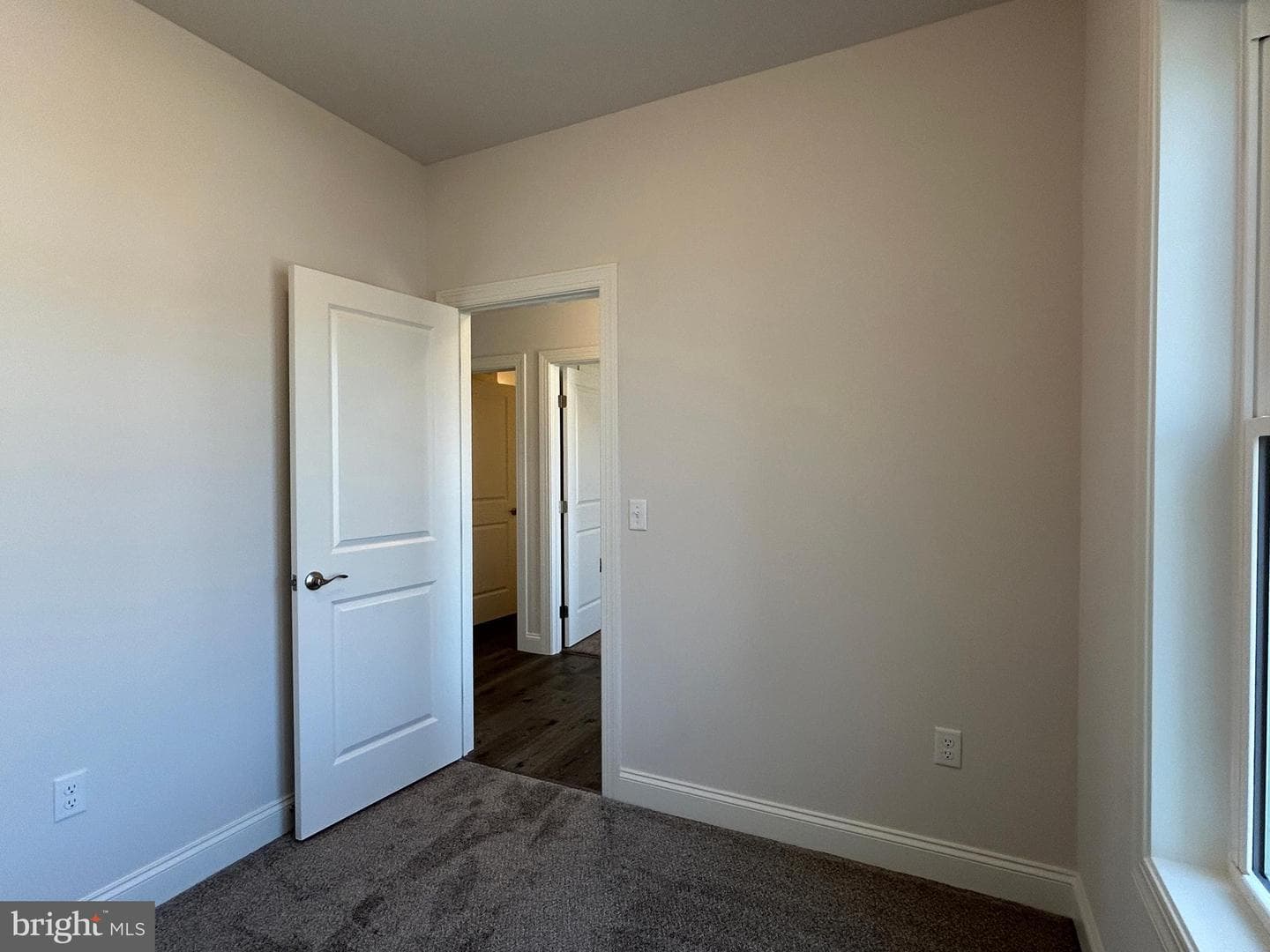 118 Foxglove Drive photo 9