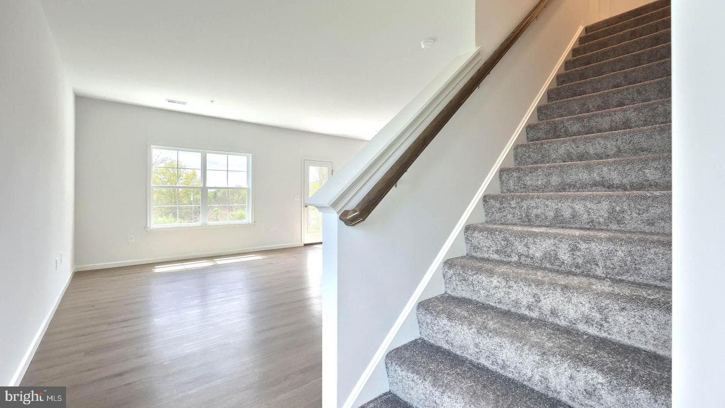 7857 Oak Brook Drive photo 18