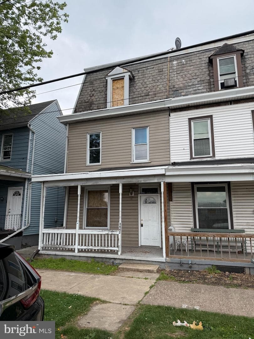 3442 N 6th Street