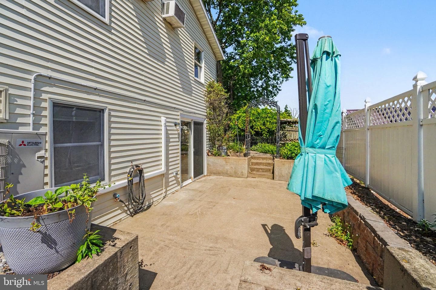 33 Williams Street photo 41