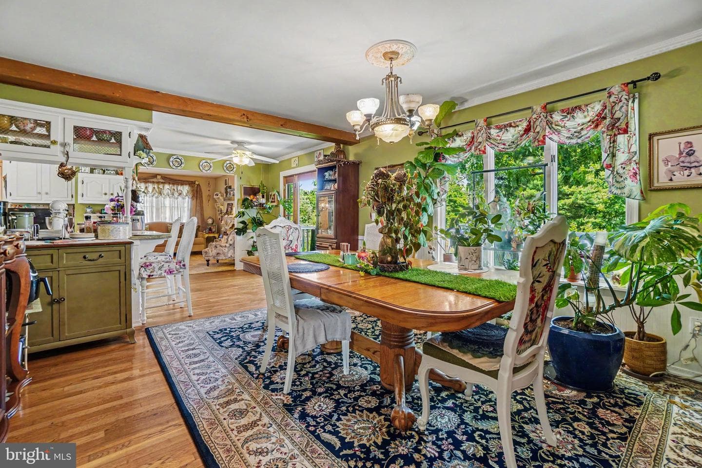 33 Williams Street photo 8