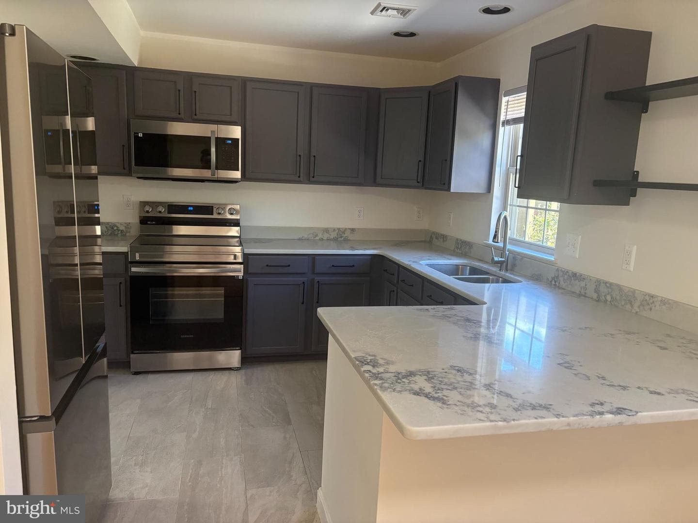 320 Woodland View Court photo 21