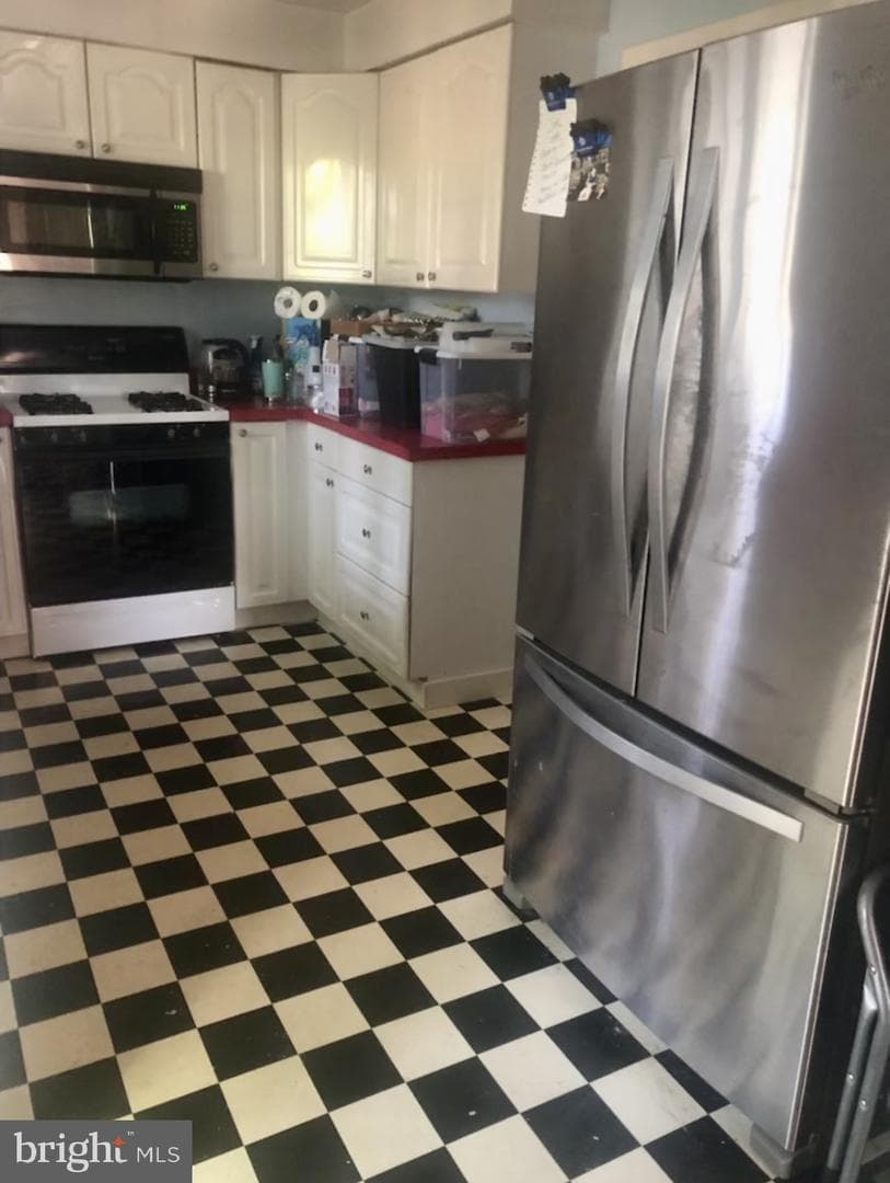 317 Fox Street photo 3