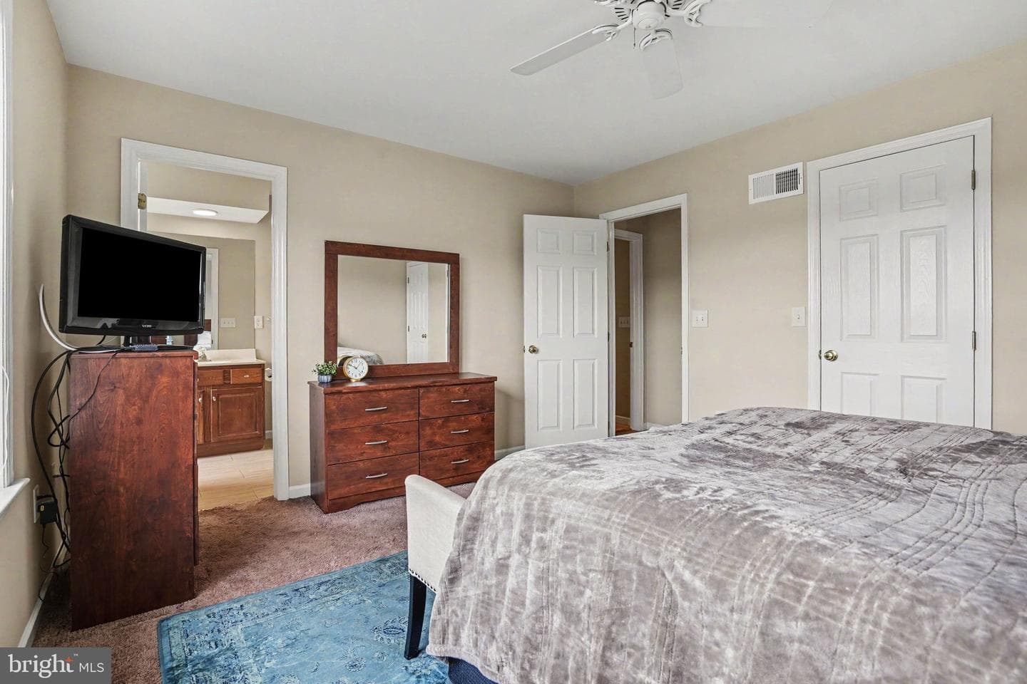 2252 Ionoff Road photo 13