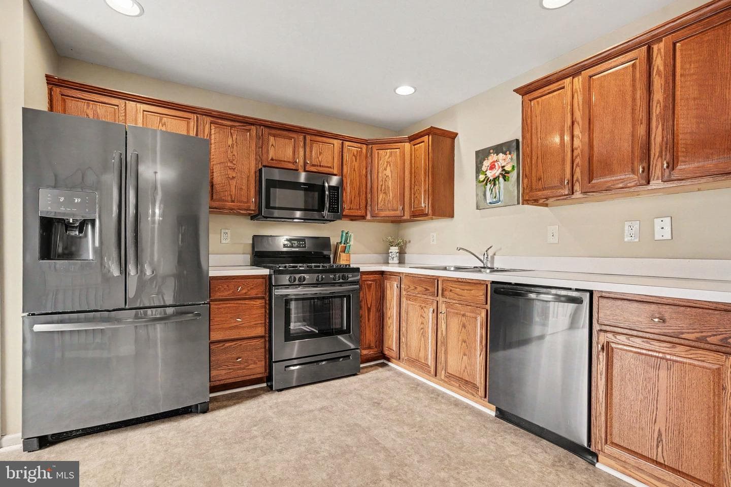 2252 Ionoff Road photo 9