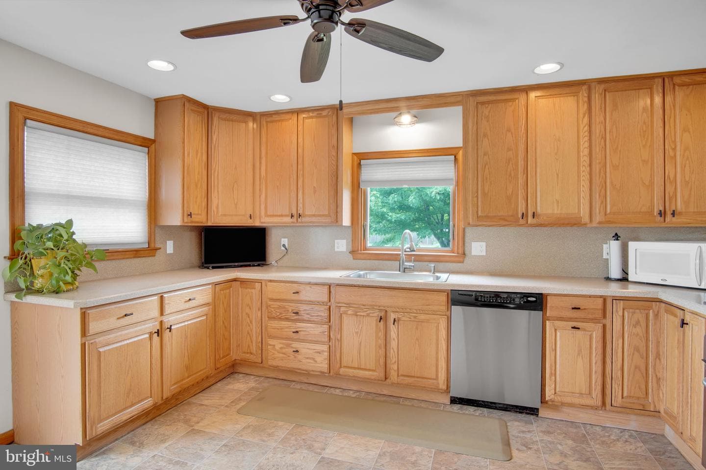 4401 York Street photo 11