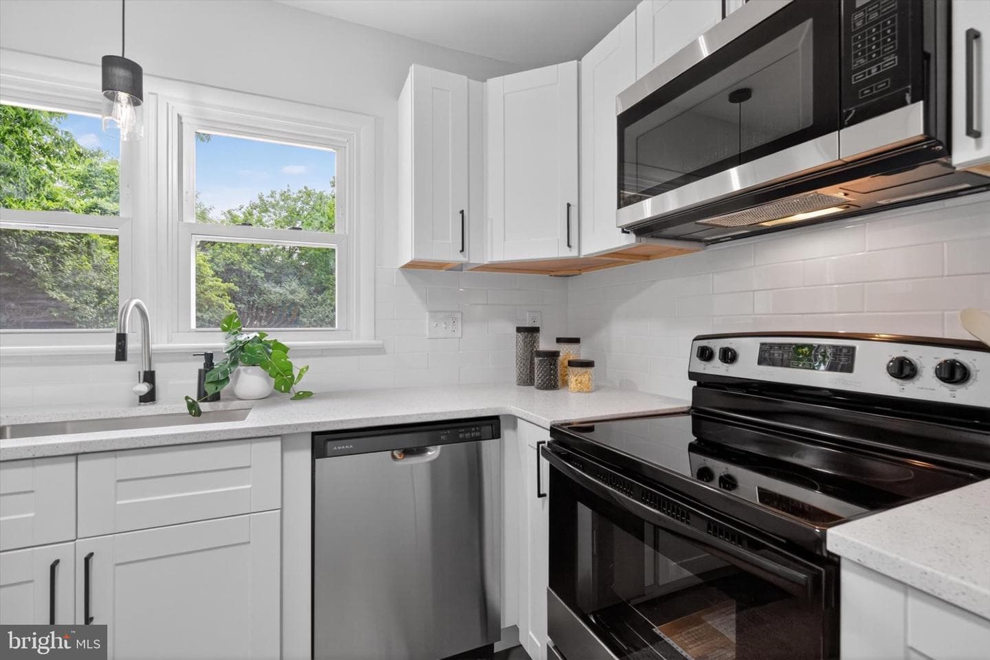 550 S 60th Street photo 10