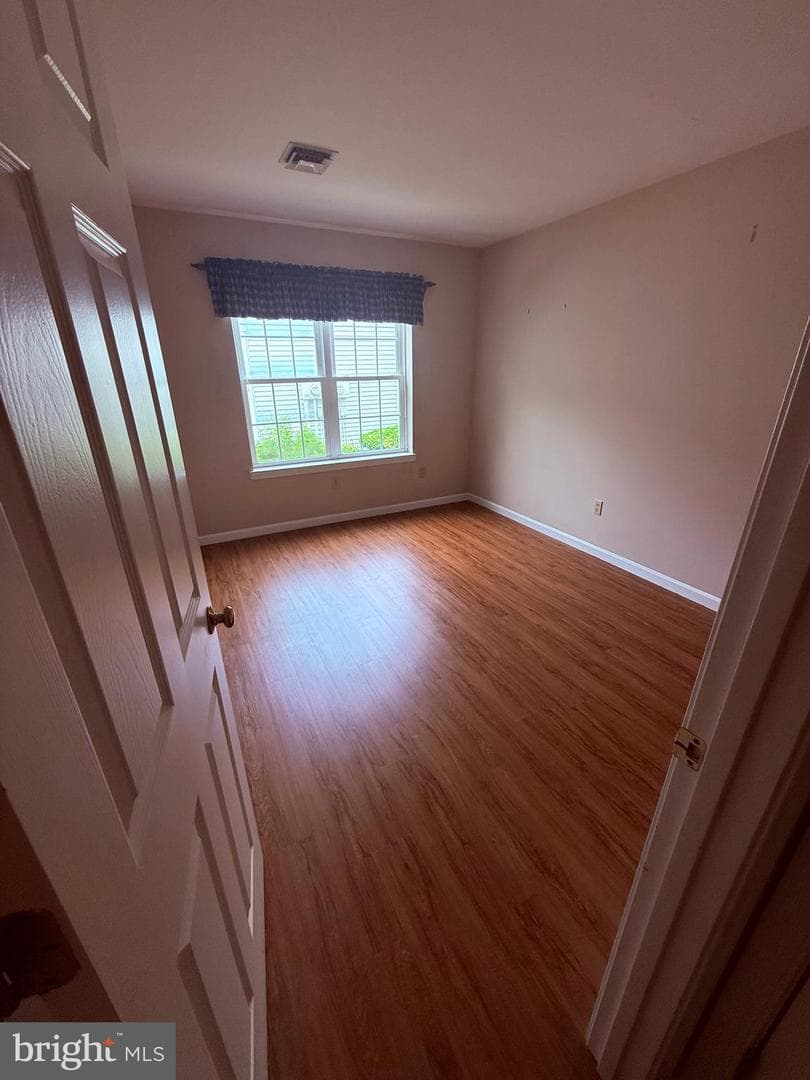 1808 Wexford Road photo 22