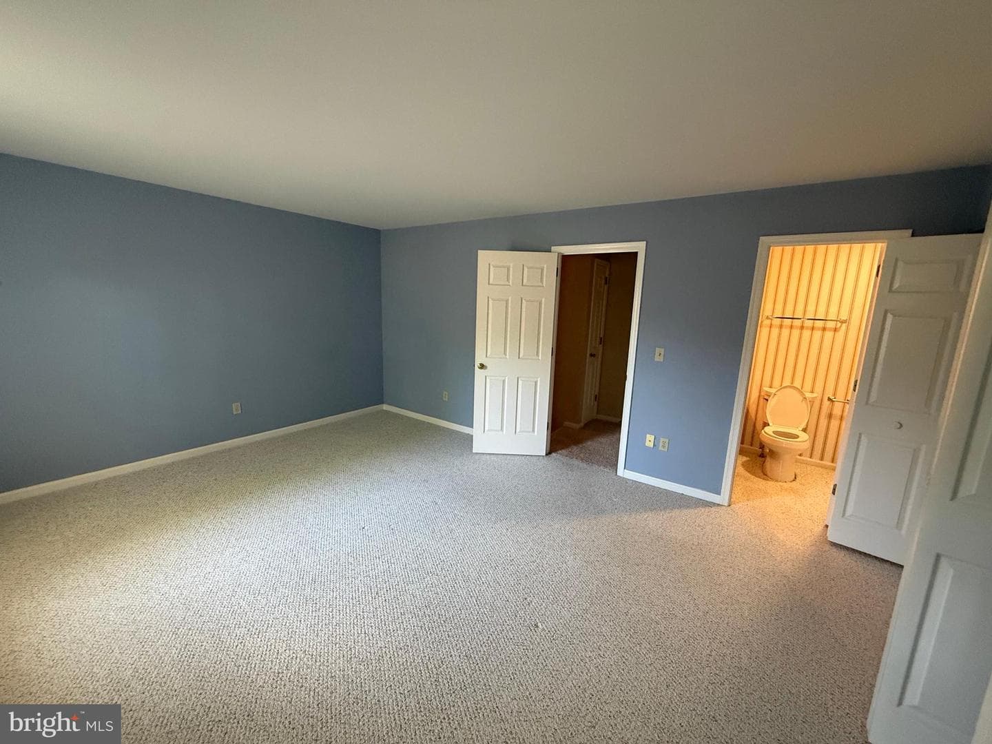 1808 Wexford Road photo 30