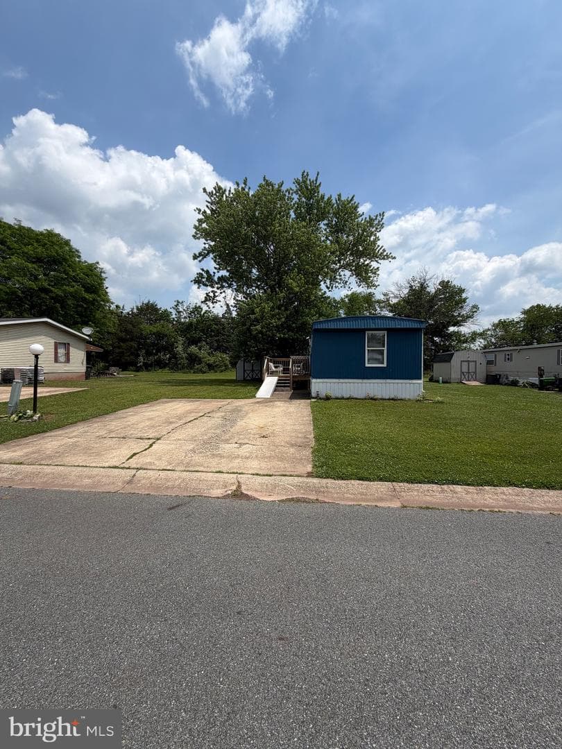 46 Rose Avenue, Middletown