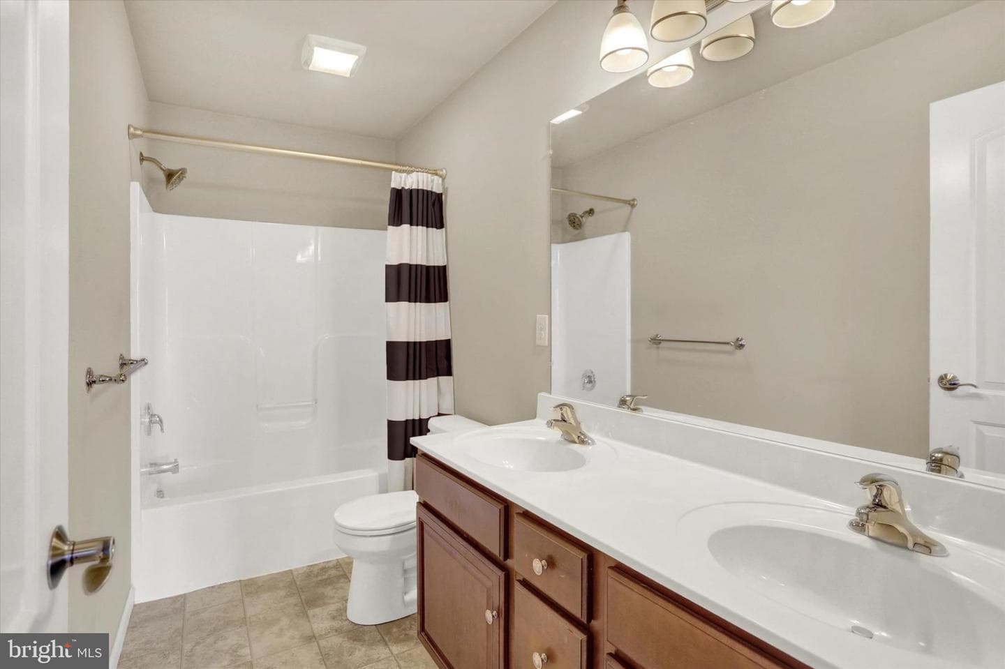 6419 Brittan Road photo 24
