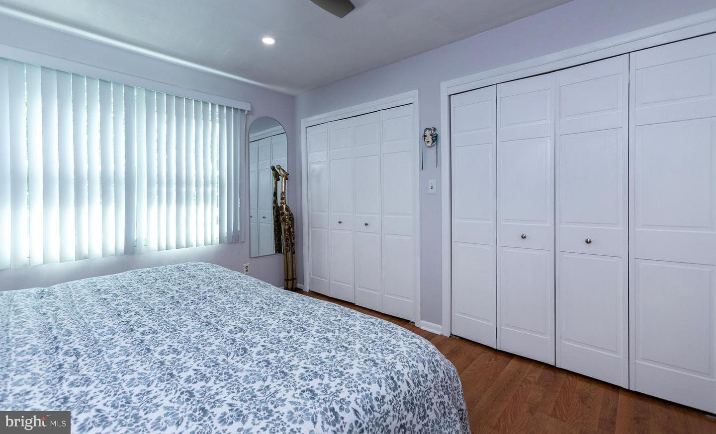 111 N Race Street photo 32