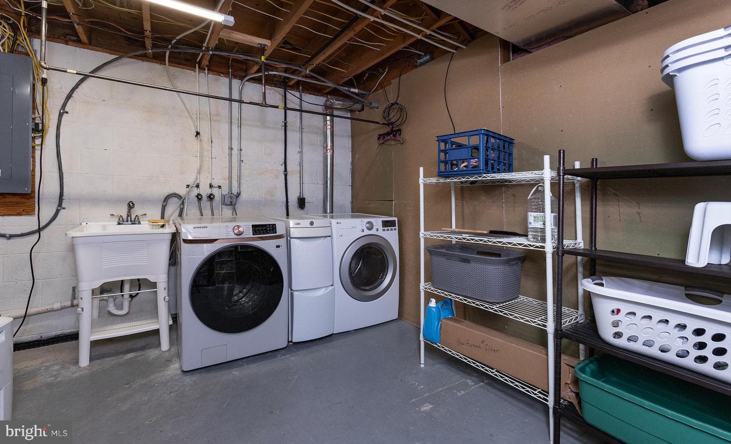 111 N Race Street photo 43