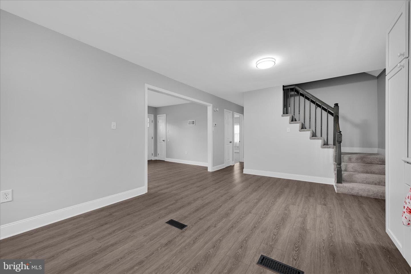 3947 Elmerton Avenue photo 11