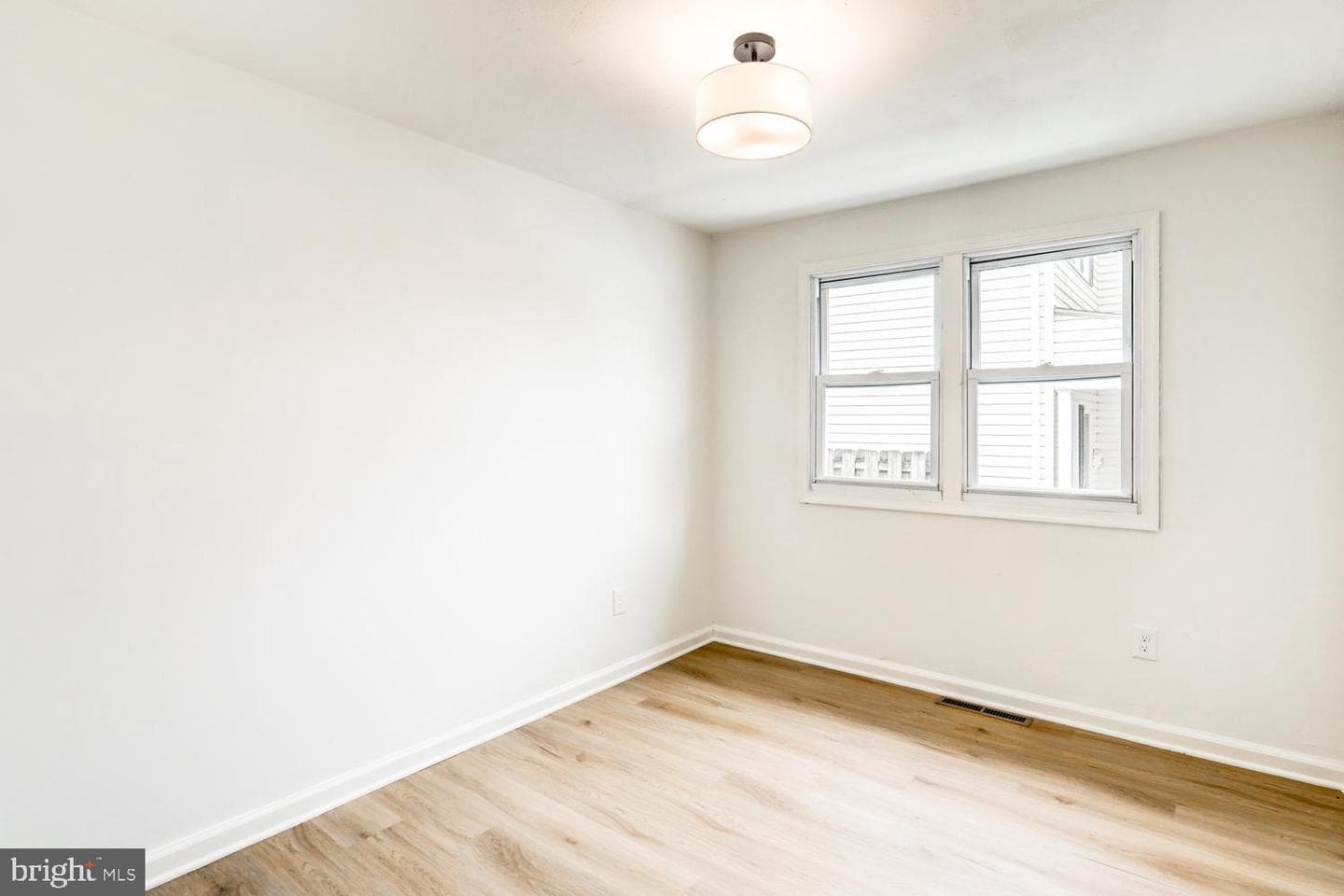 271 N Race Street photo 18