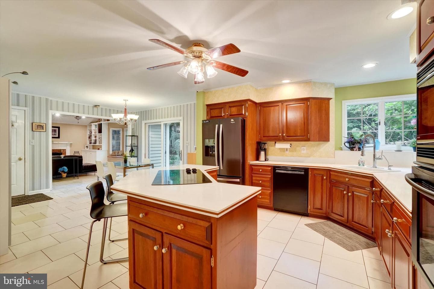 4701 Rock Ledge Drive photo 10