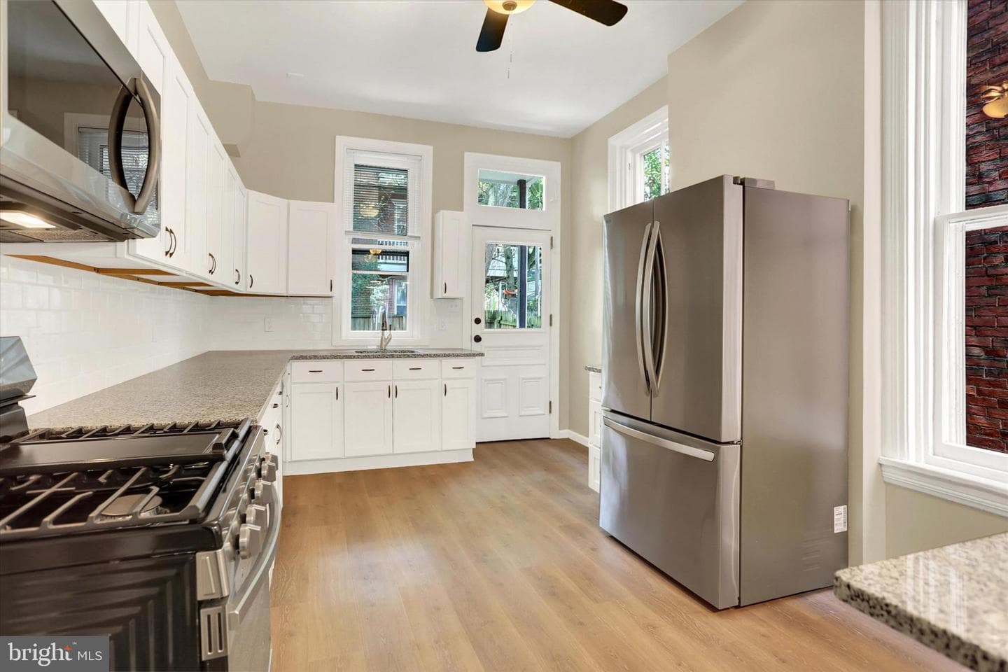 203 Kelker Street photo 11