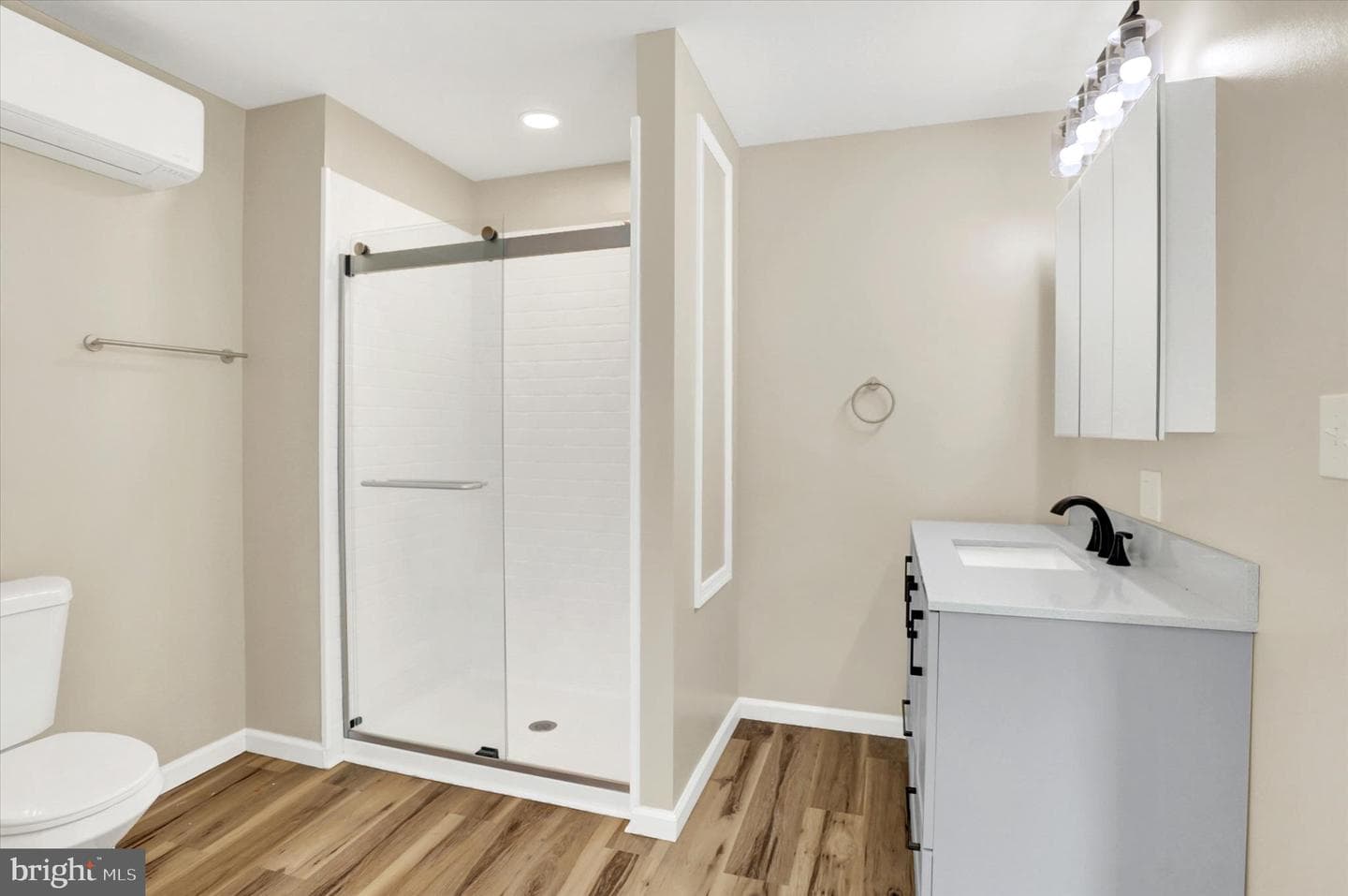 203 Kelker Street photo 30