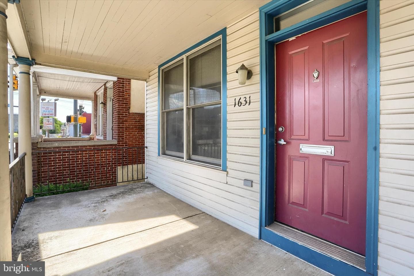 1631 Derry Street photo 10
