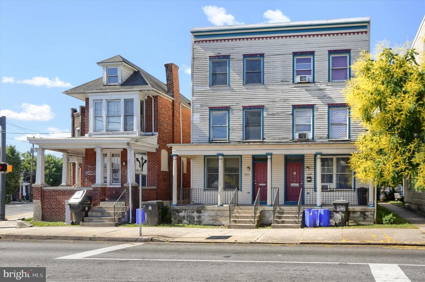 1631 Derry Street photo 9