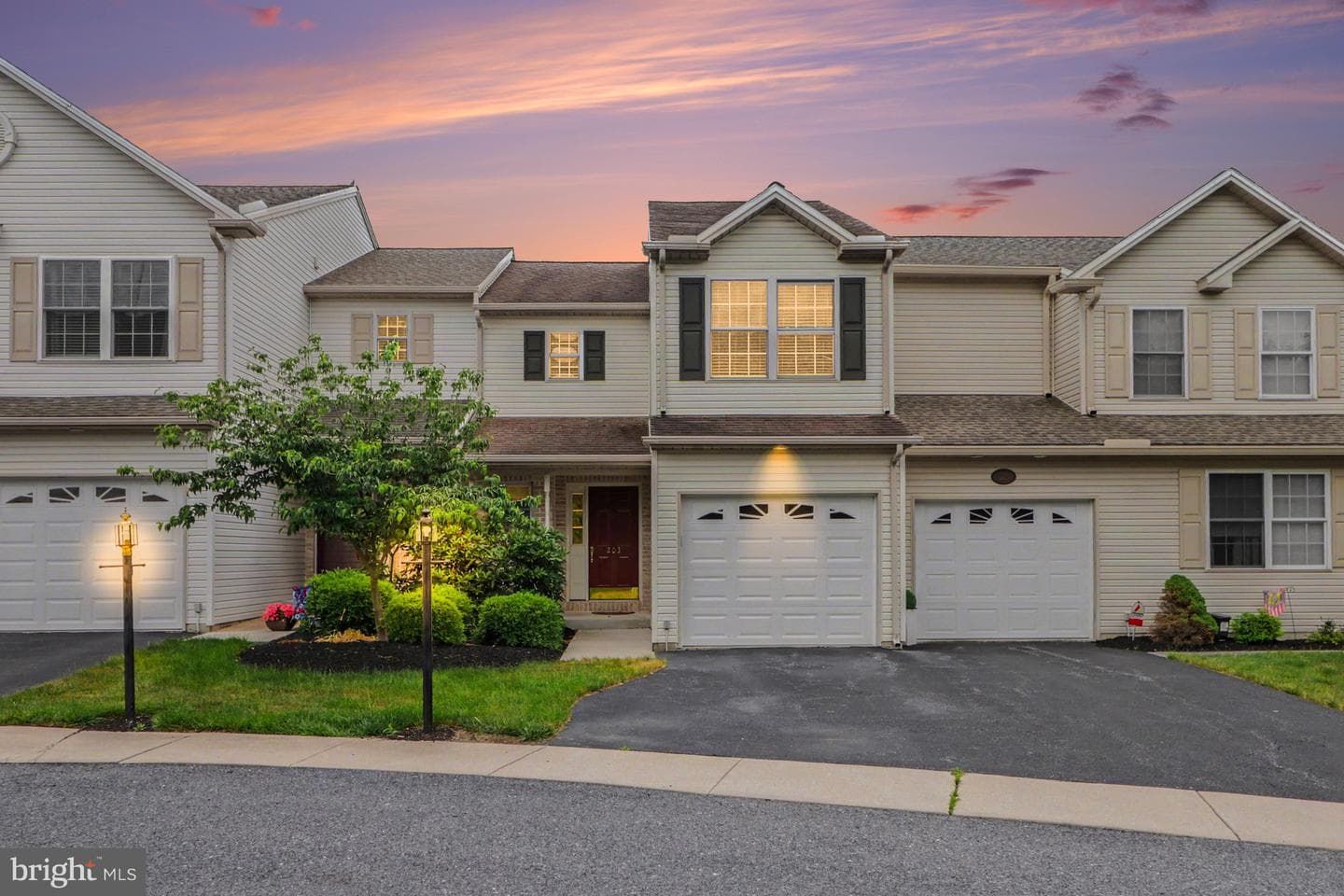 203 Silver Leaf Rdg Ridge, Harrisburg