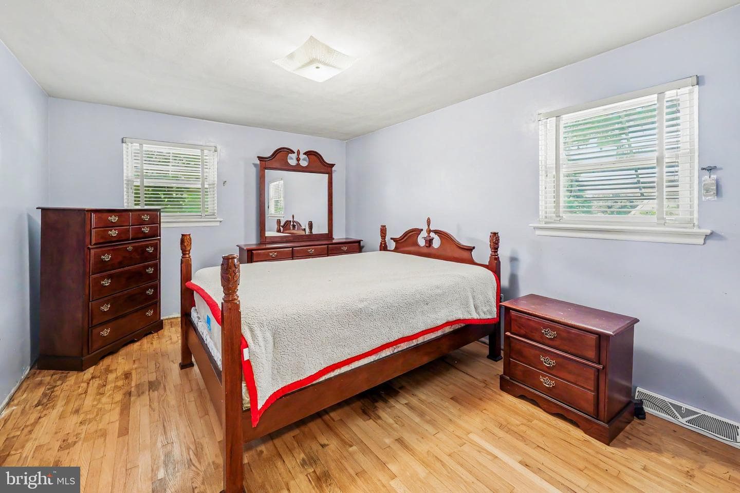 400 Rosewood Lane photo 11