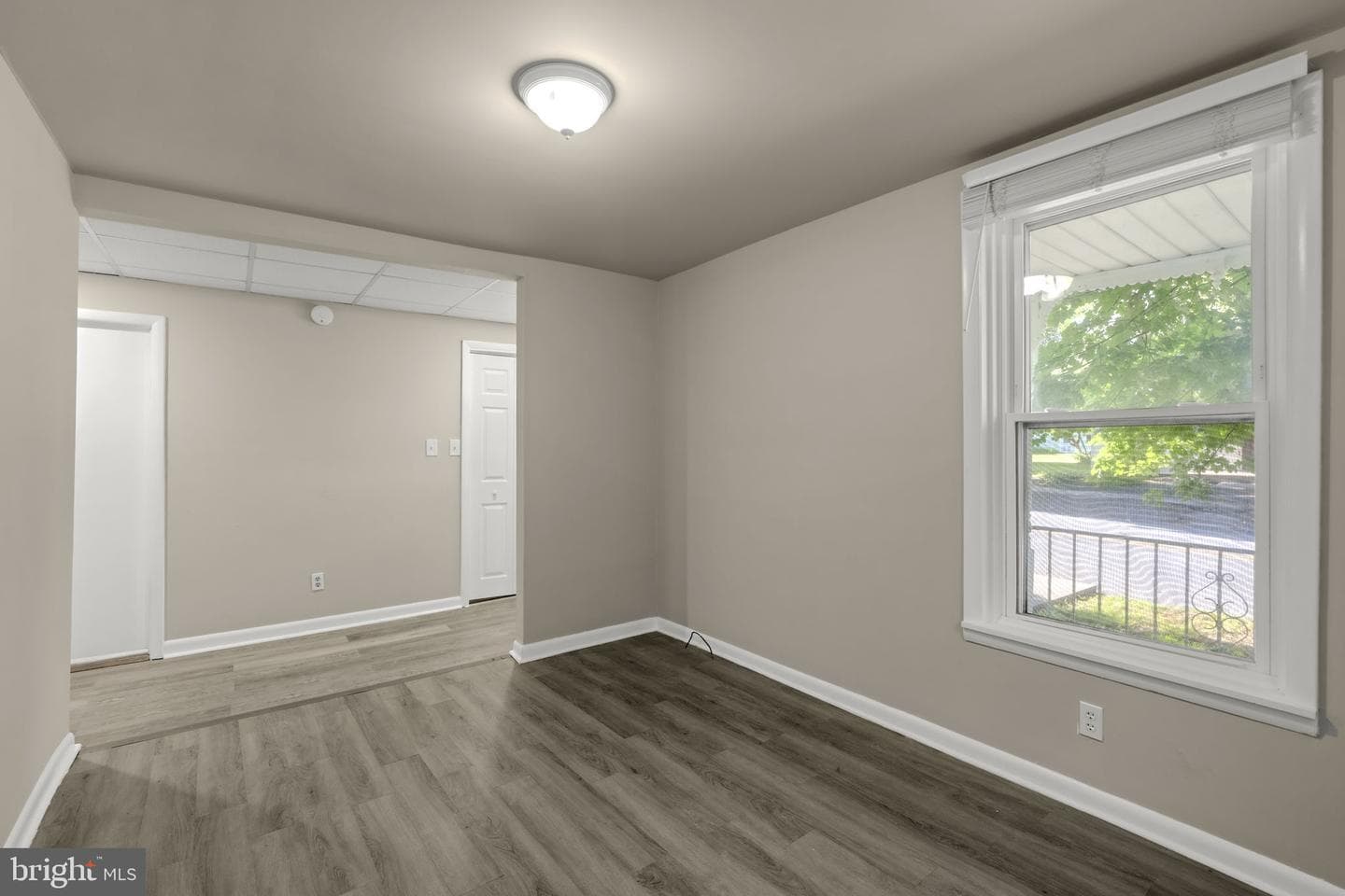 123 W Main Street photo 5