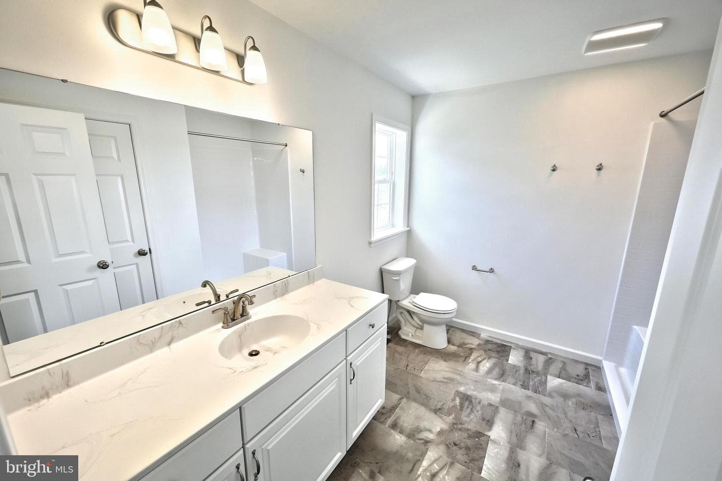 7863 Briarwood Drive photo 13