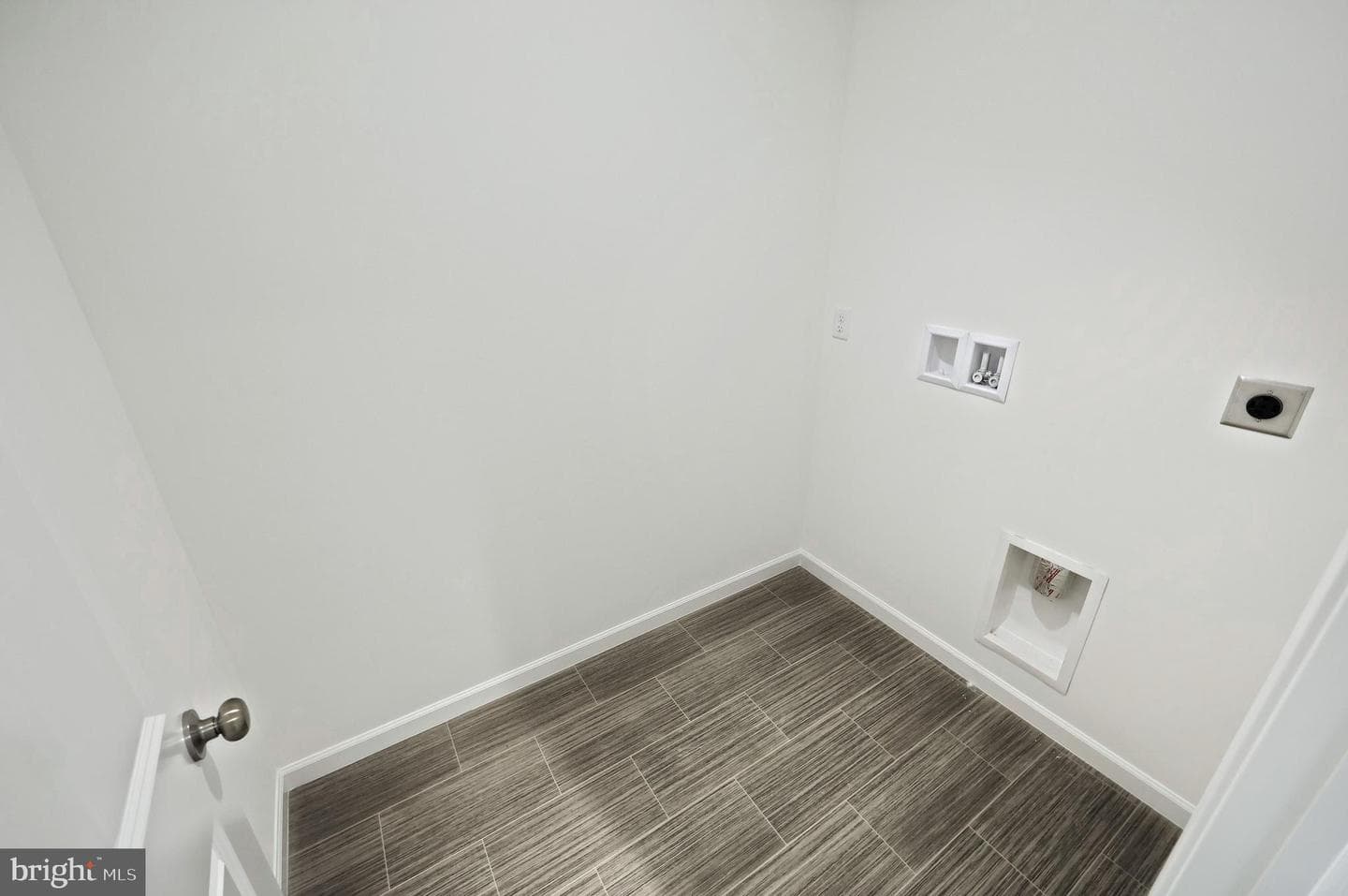 7863 Briarwood Drive photo 18