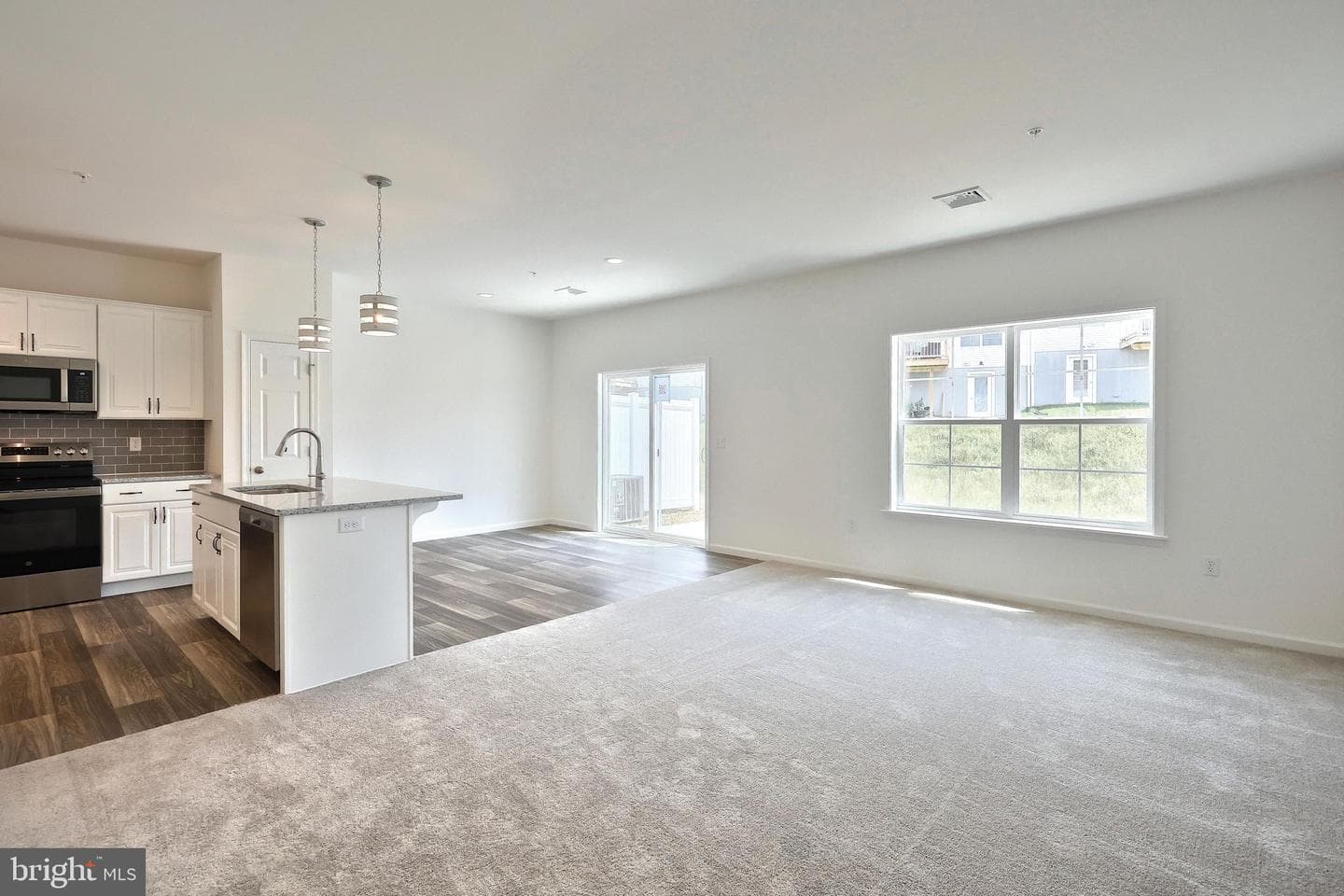 7863 Briarwood Drive photo 8