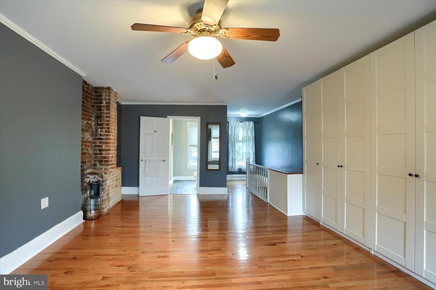 233 Hamilton Street photo 21