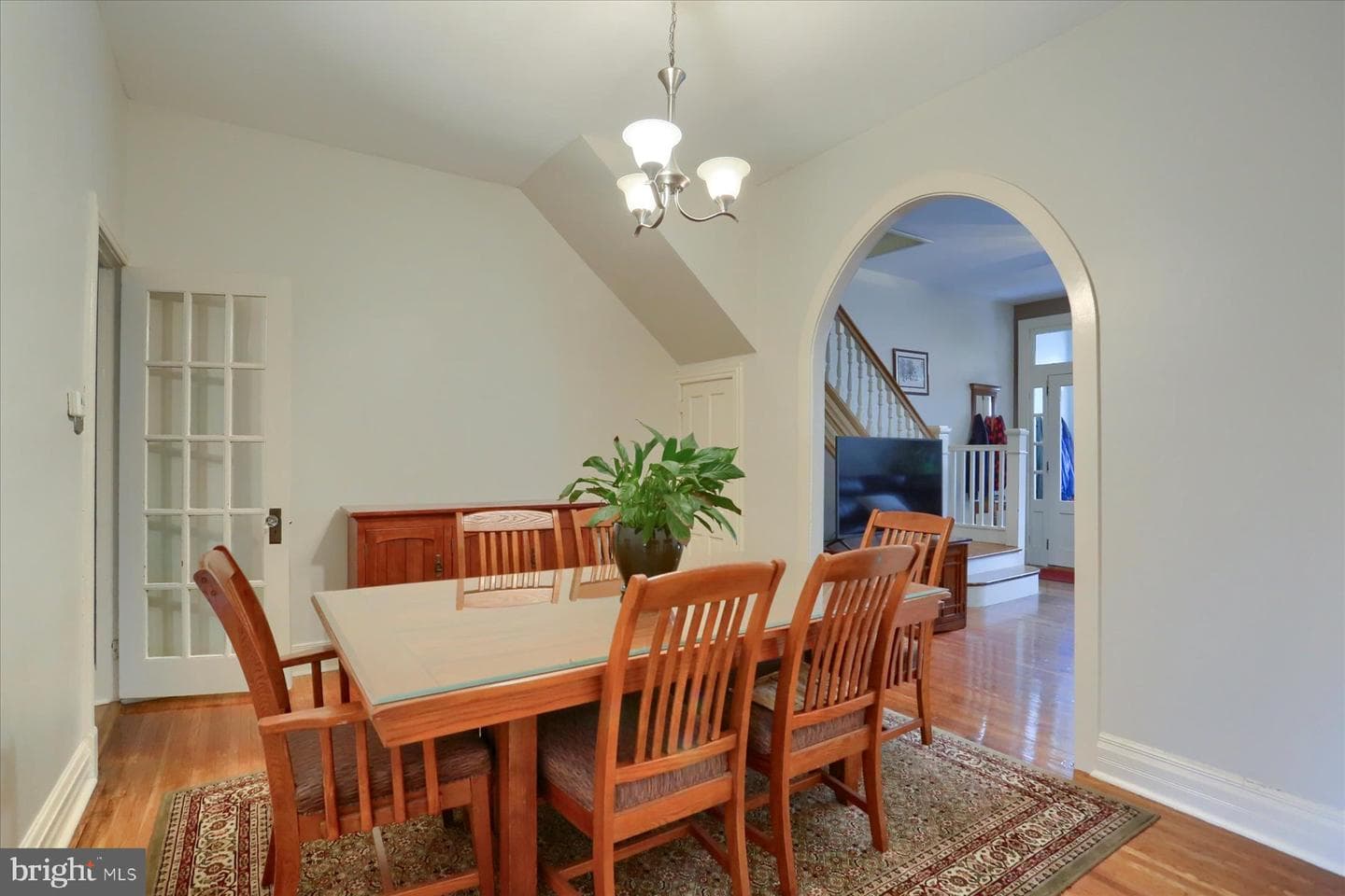 233 Hamilton Street photo 7