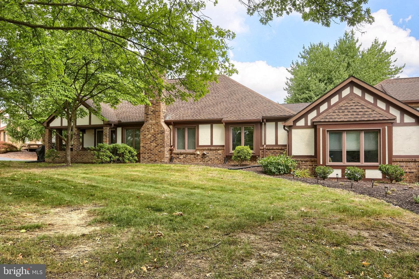 4085 Greystone Drive photo 36