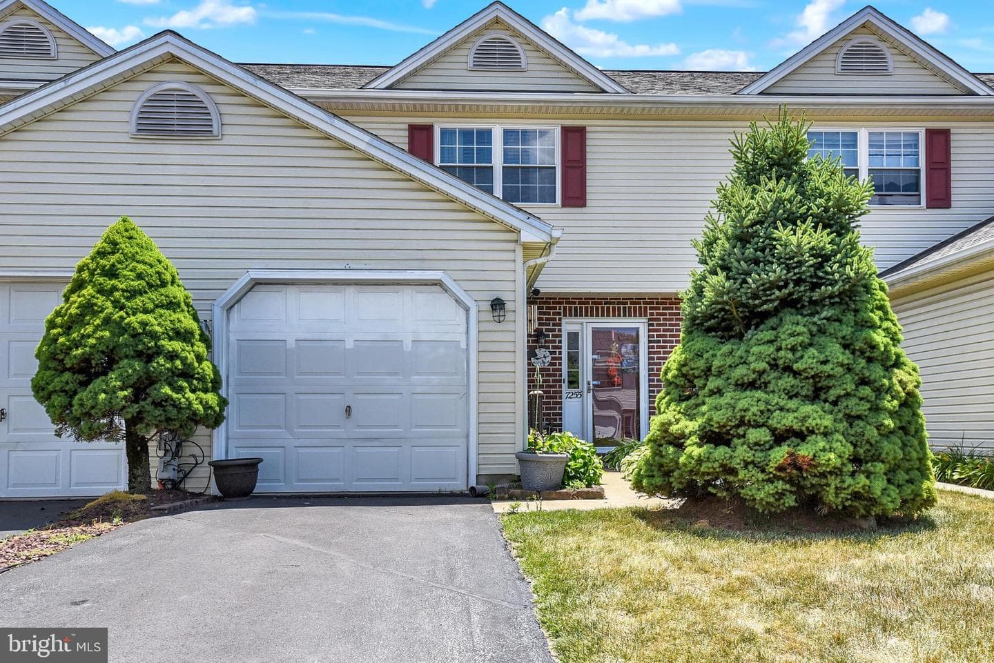 7255 Huntingdon Street, Harrisburg