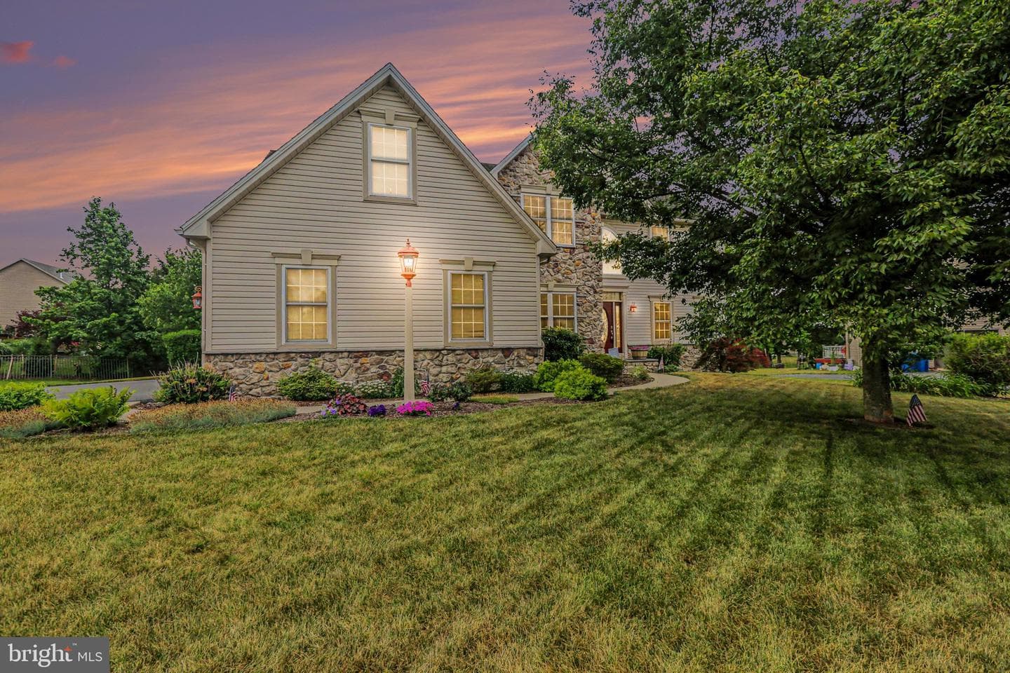 7329 Cobble Stone Drive photo 3