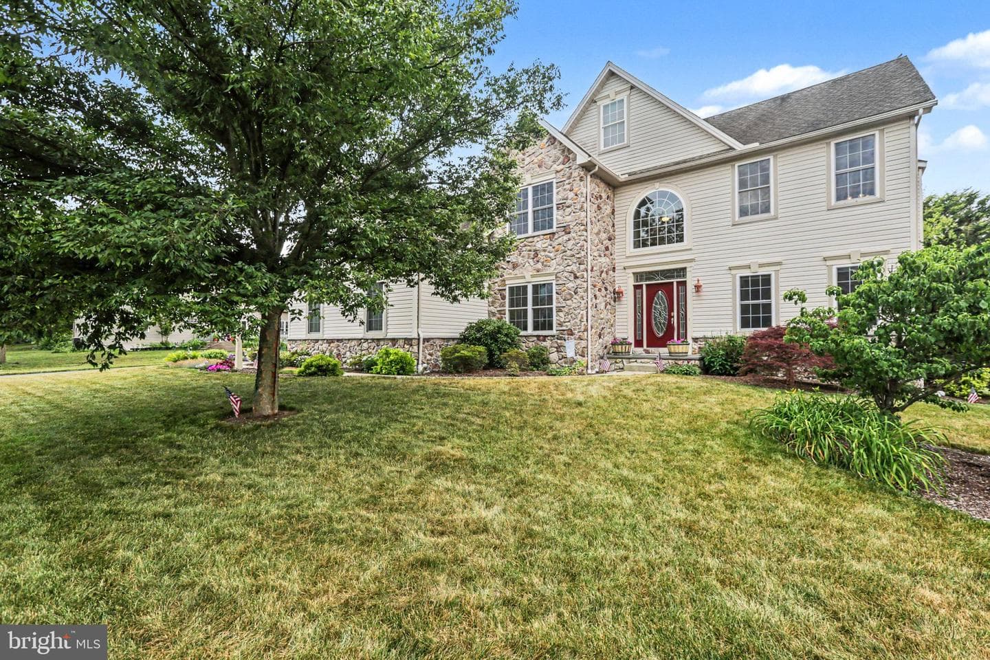 7329 Cobble Stone Drive photo 4